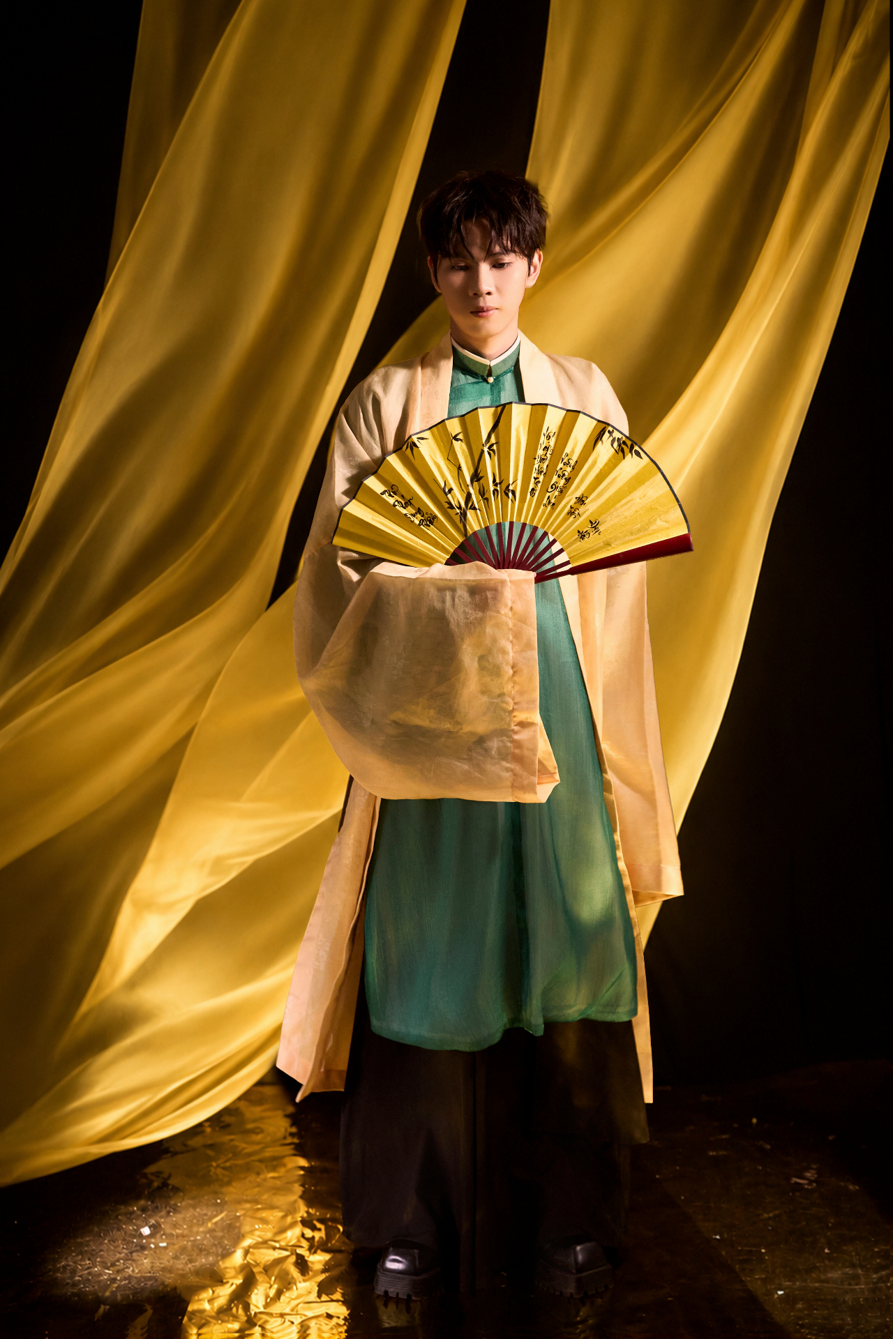 Lemon — composer, holding moon lute in jade silk robes